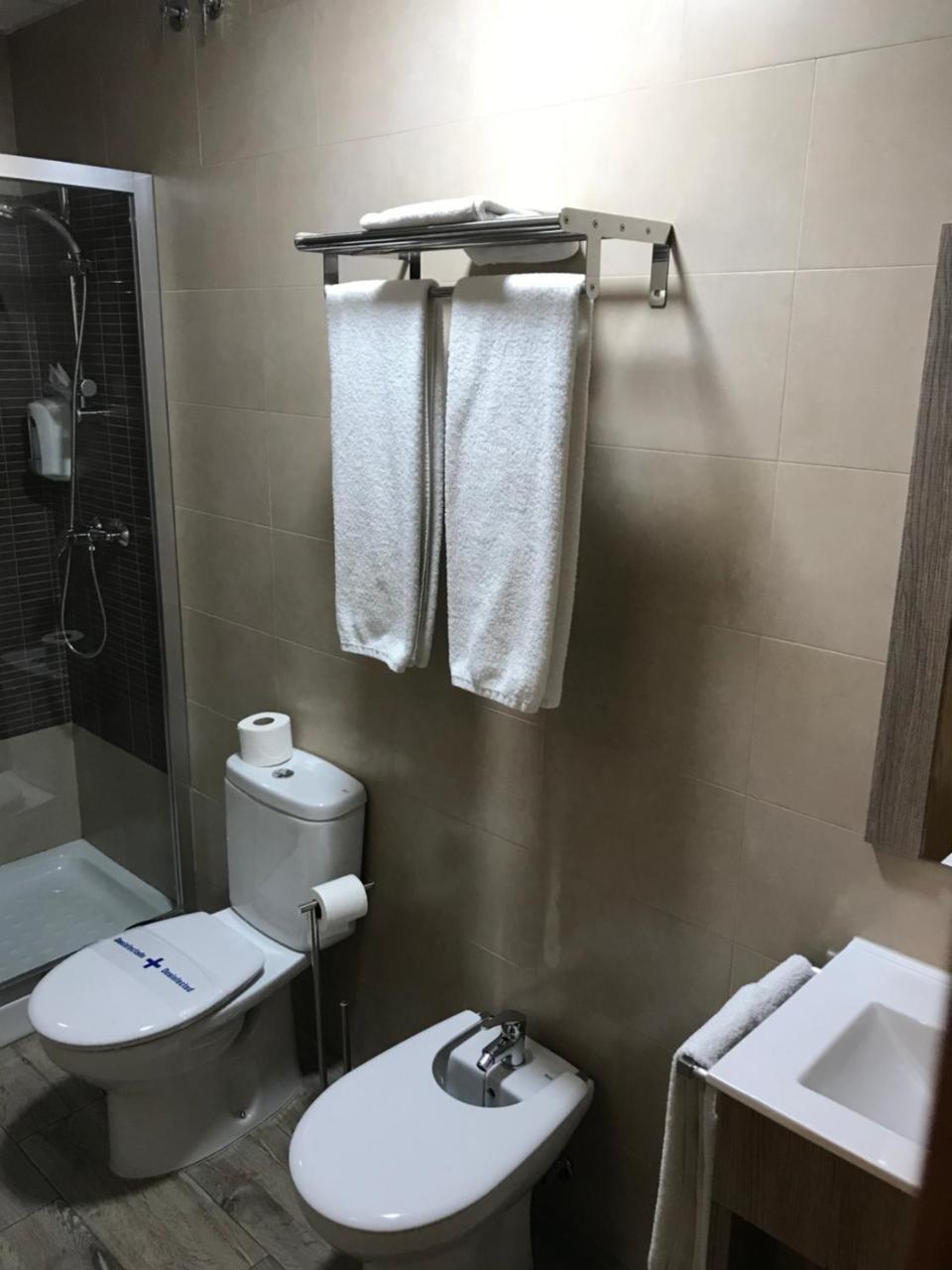 Hostal Los Encinares Villanueva de Córdoba Buitenkant foto