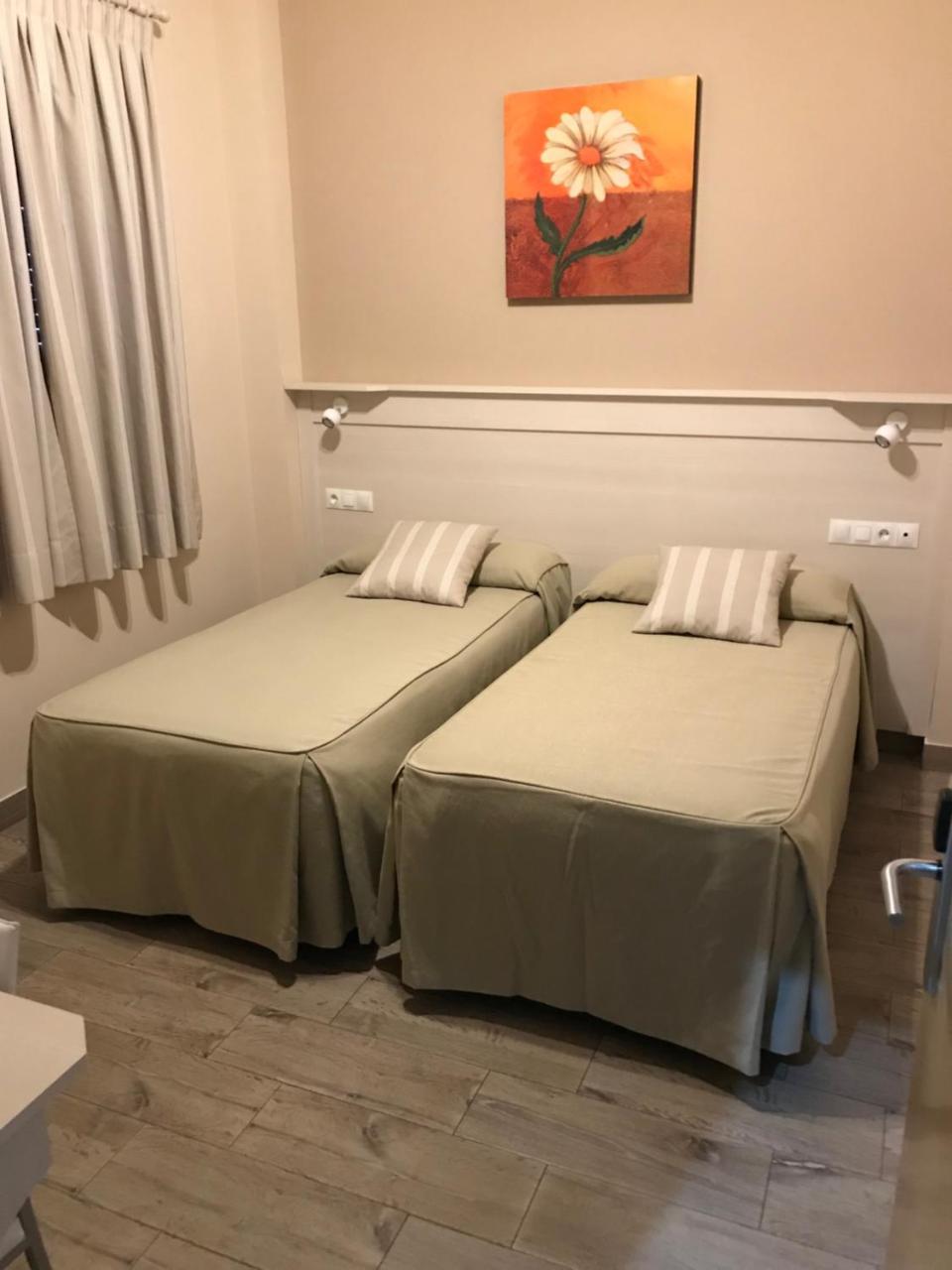 Hostal Los Encinares Villanueva de Córdoba Buitenkant foto